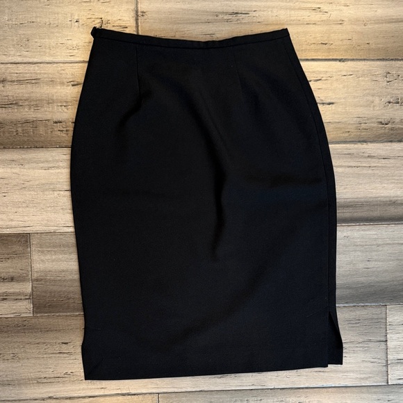 NWOT Express Classic Black Pencil Skirt - Picture 5 of 7